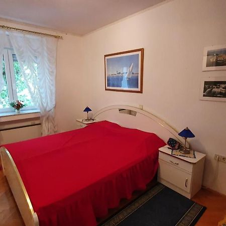 Appartment Punat Eksteriør billede